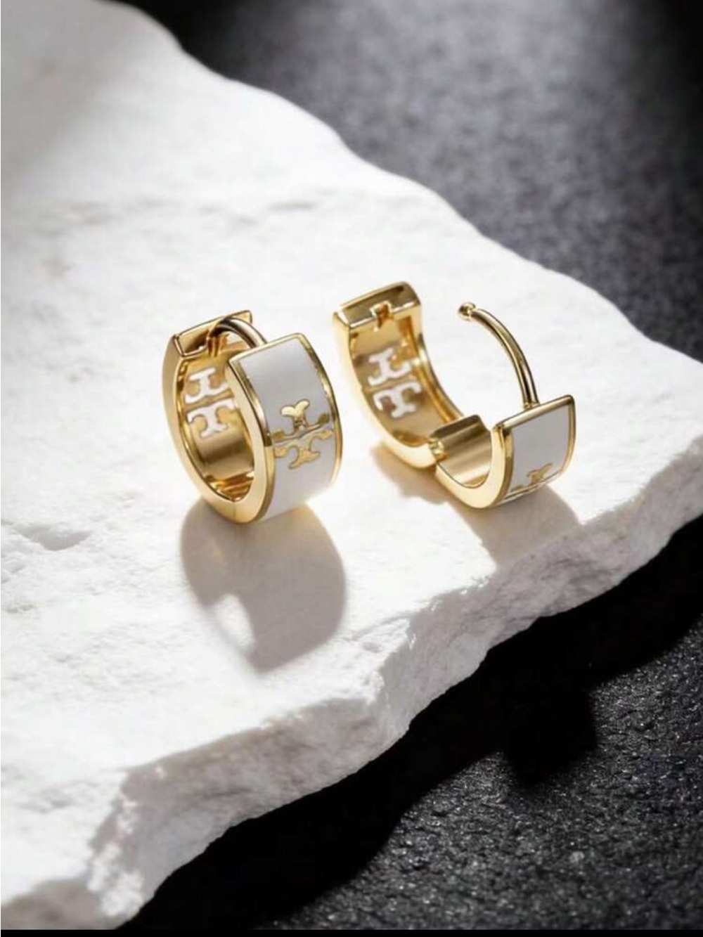 Tory Burch Gold and White Enamel Logo Huggie Hoop Earrings - Picture 2 of 3